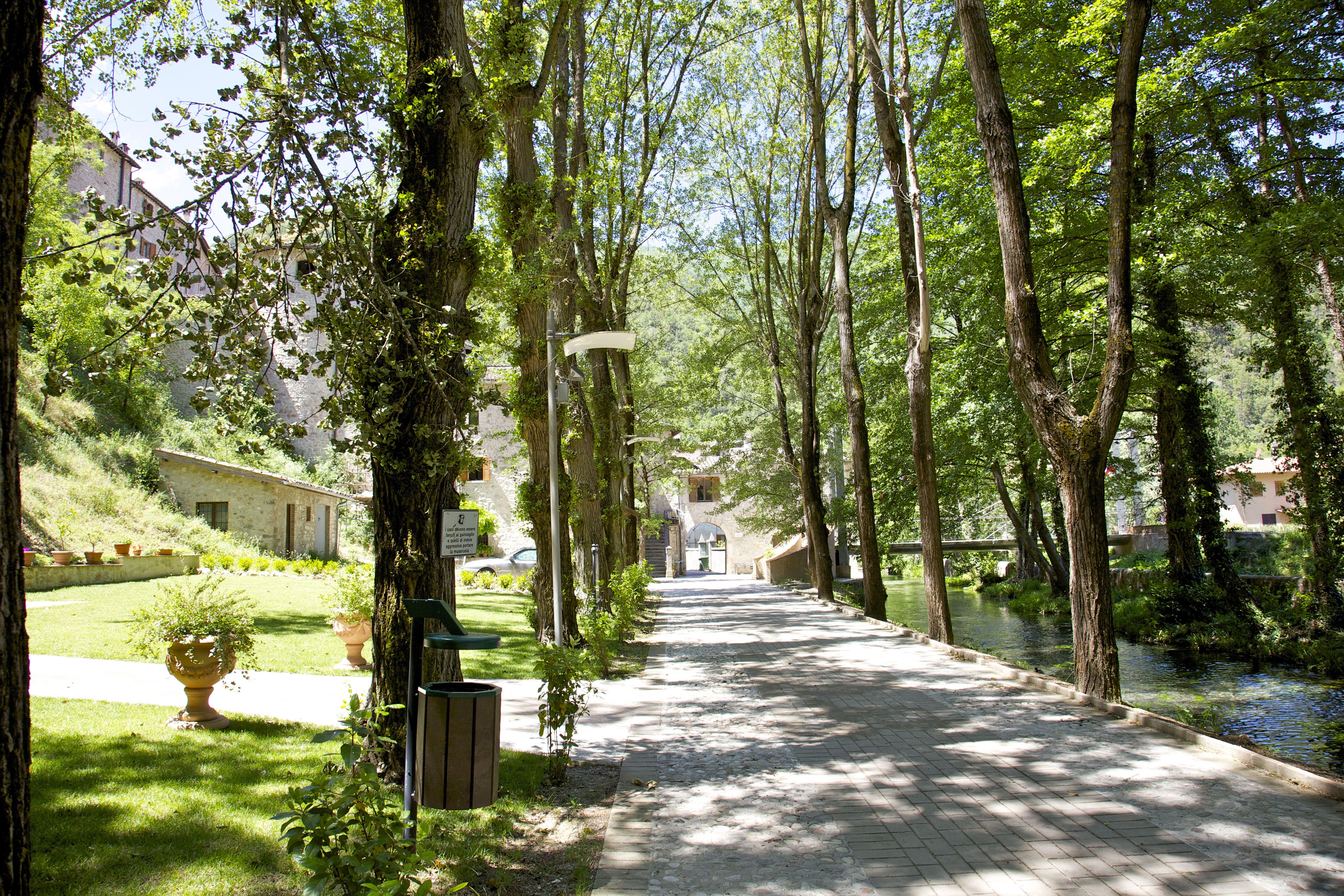 Torre Del Nera Albergo Diffuso & Spa Scheggino Exterior foto